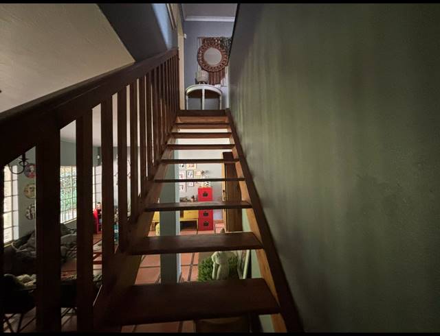 4 BEDROOM HOUSE FOR SALE IN VANDERBIJLPARK SE 3